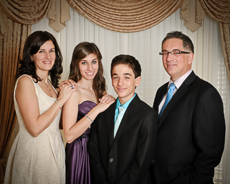 Hanna's Bat Mitzvah party Elm Ridge Golf Course. Photos by Motti Montreal|Vaudreil Bat Mitzvah photographer